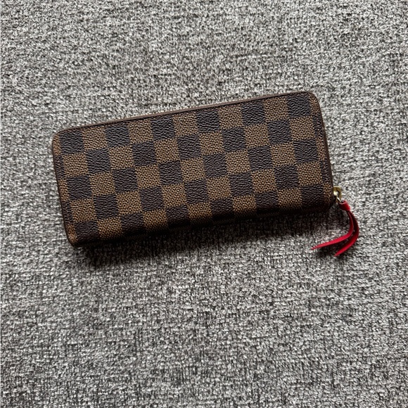 Louis Vuitton Damier Ebene Clemence Wallet - Picture 10 of 16